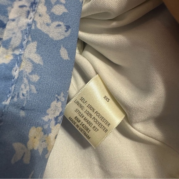 3/$32 Jun & Ivy Floral Dress in Pink, Yellow, and Blue Size XXS - Picture 8 of 12